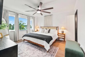 4 chambres, fer et planche à repasser, Wi-Fi gratuit, draps fournis