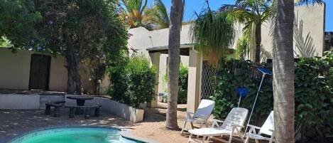 บริเวณภายนอก