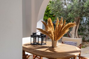 Apartemen | 2 kamar tidur dan meja kerja