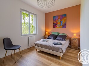 2 bedrooms, free WiFi, bed sheets