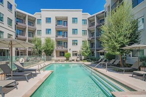 Pool - Apt Near Attractions | Pool, Gym, Parking & W/D (Phoenix)
