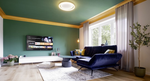 Smart TV, fireplace - LenHaus - Holiday home in the countryside with fireplace & garden, ideal for families & hikers (Sundern (Sauerland))