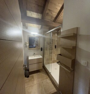 Bathroom - Dortoir le Perchoir (Saint-Créac)