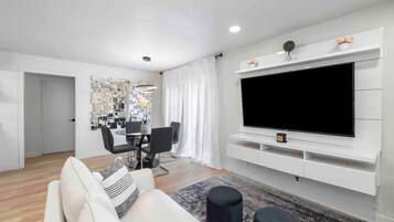 Televisor intel·ligent i oficines