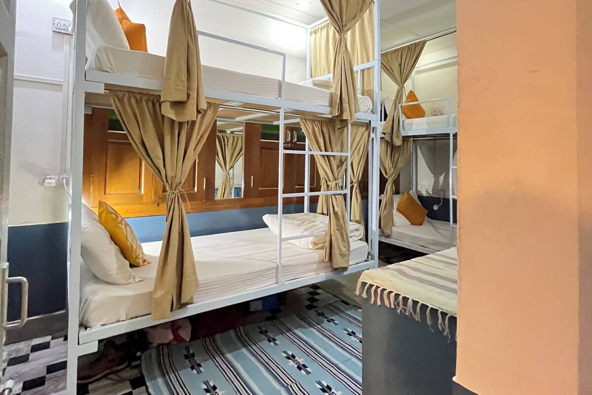 Basic Shared Dormitory, Mixed Dorm