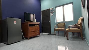标准木屋 | 起居区 | 电视