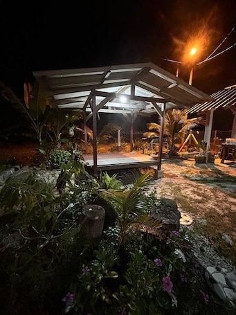 BBQ/picnic Area. Mahasa Penarik Homestay