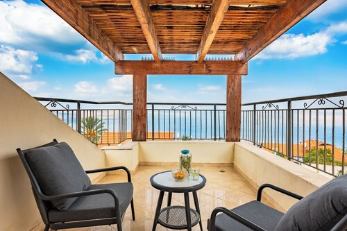 Sea of Galilee Lux Duplex by Sea N' Rent