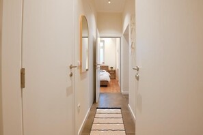 1 bedroom, desk, iron/ironing board, WiFi - Porta Apartments Novi Sad
 (Novi Sad)