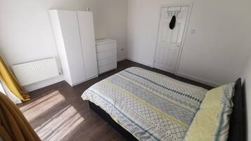 Apartment | 1 bilik tidur, Wi-fi percuma, cadar katil
