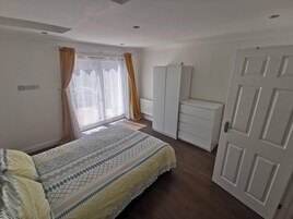 1 habitación, wifi gratis y ropa de cama 