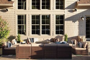 Terrace/patio - Hocking Hills Retreat (Logan)