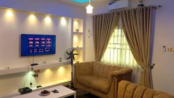 Apartment | Living area