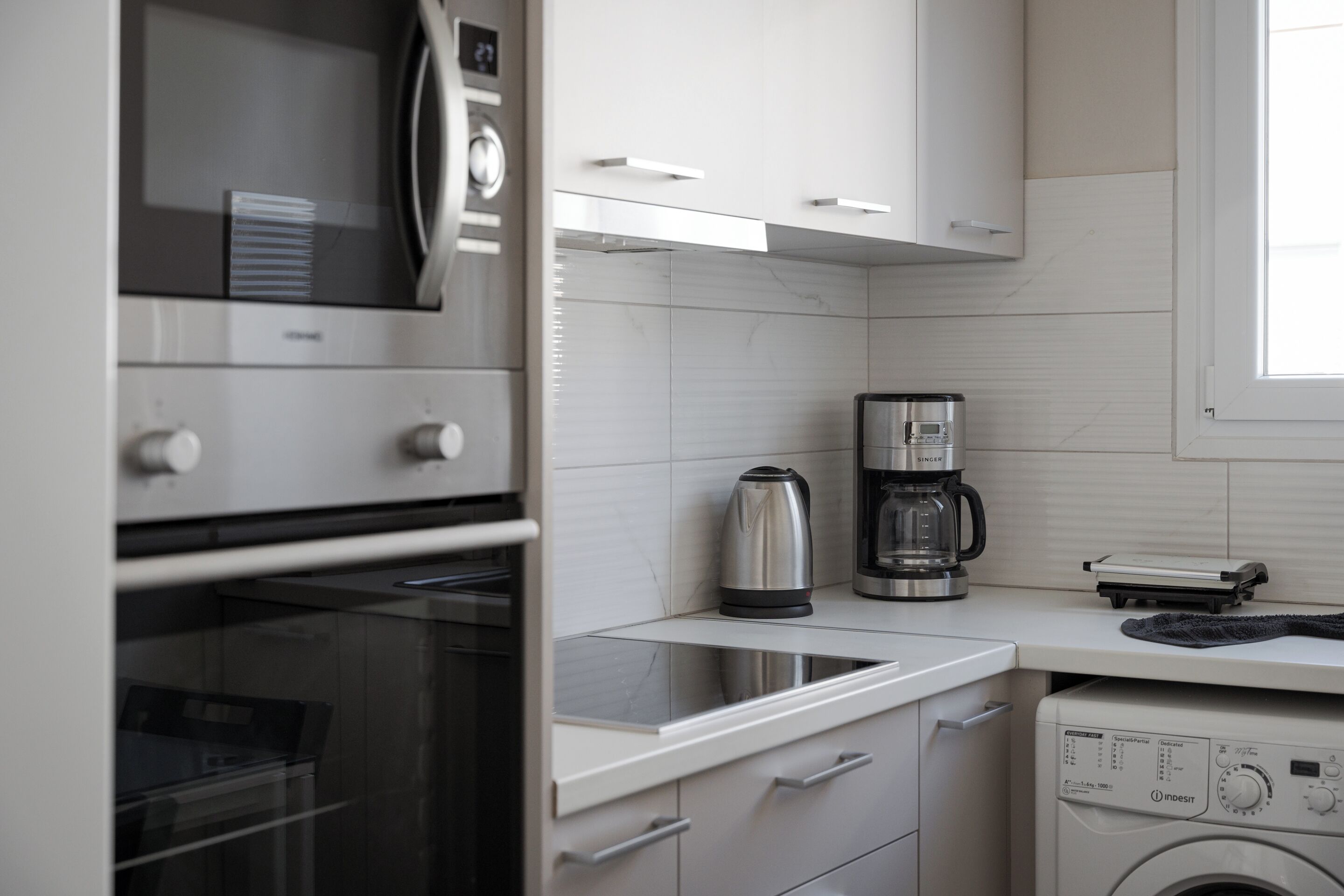 Apartment, Balcony | Private kitchen | Espresso maker, coffee/tea maker, electric kettle, toaster