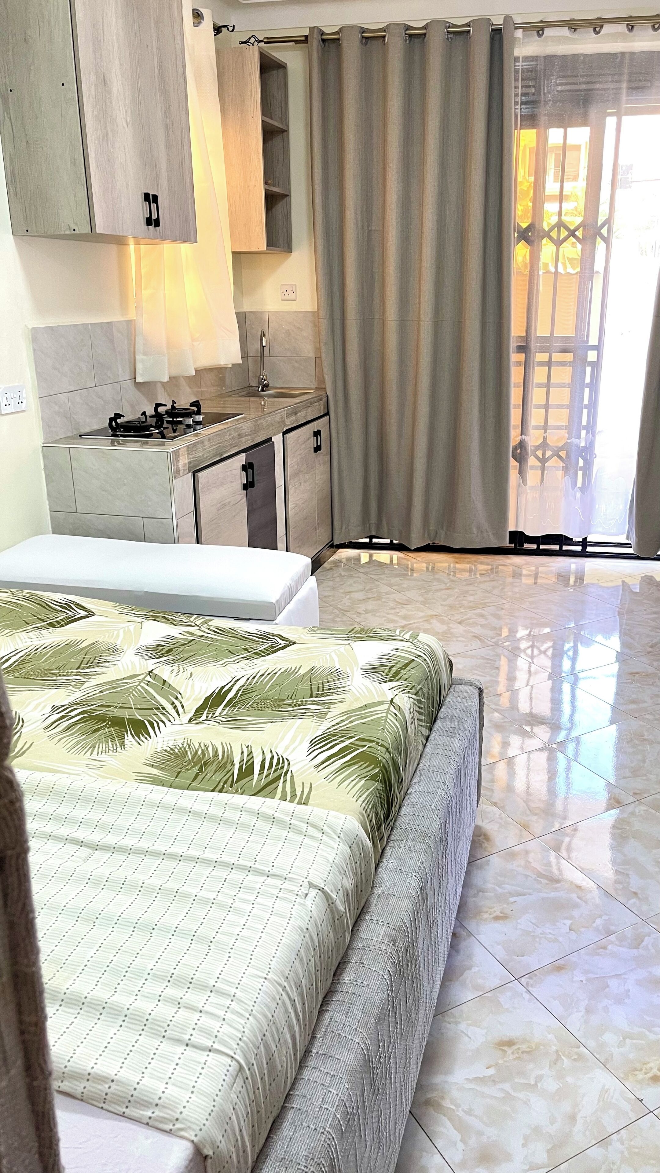 2 bedrooms, iron/ironing board, travel cot, WiFi