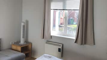 1 bedroom, desk, iron/ironing board, free WiFi