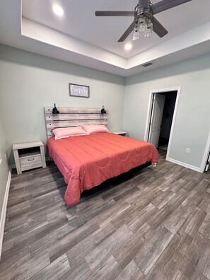 2 chambres, Wi-Fi gratuit, draps fournis