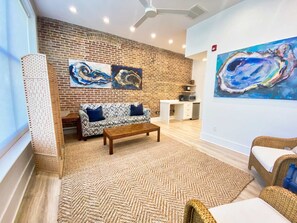 TV, offices - Bayside Getaways Oyster Oasis - Chesapeake Properties (CAPE CHARLES)