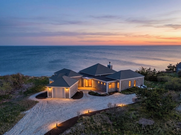 Exterior - The Ultimate Outer Cape Beachfront Retreat RPAM101 (North Truro)