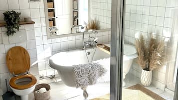 Hair dryer, towels