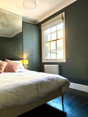 2 Schlafzimmer, Bügeleisen/Bügelbrett, kostenloses WLAN, Bettwäsche