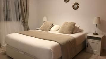 1 bedroom, iron/ironing board, WiFi, bed sheets