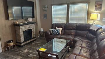 Smart TV, fireplace, video games, books