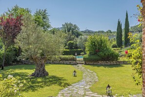 Property grounds - ESCAPE IN UMBRIA, la quiete farmhouse (Umbria)
