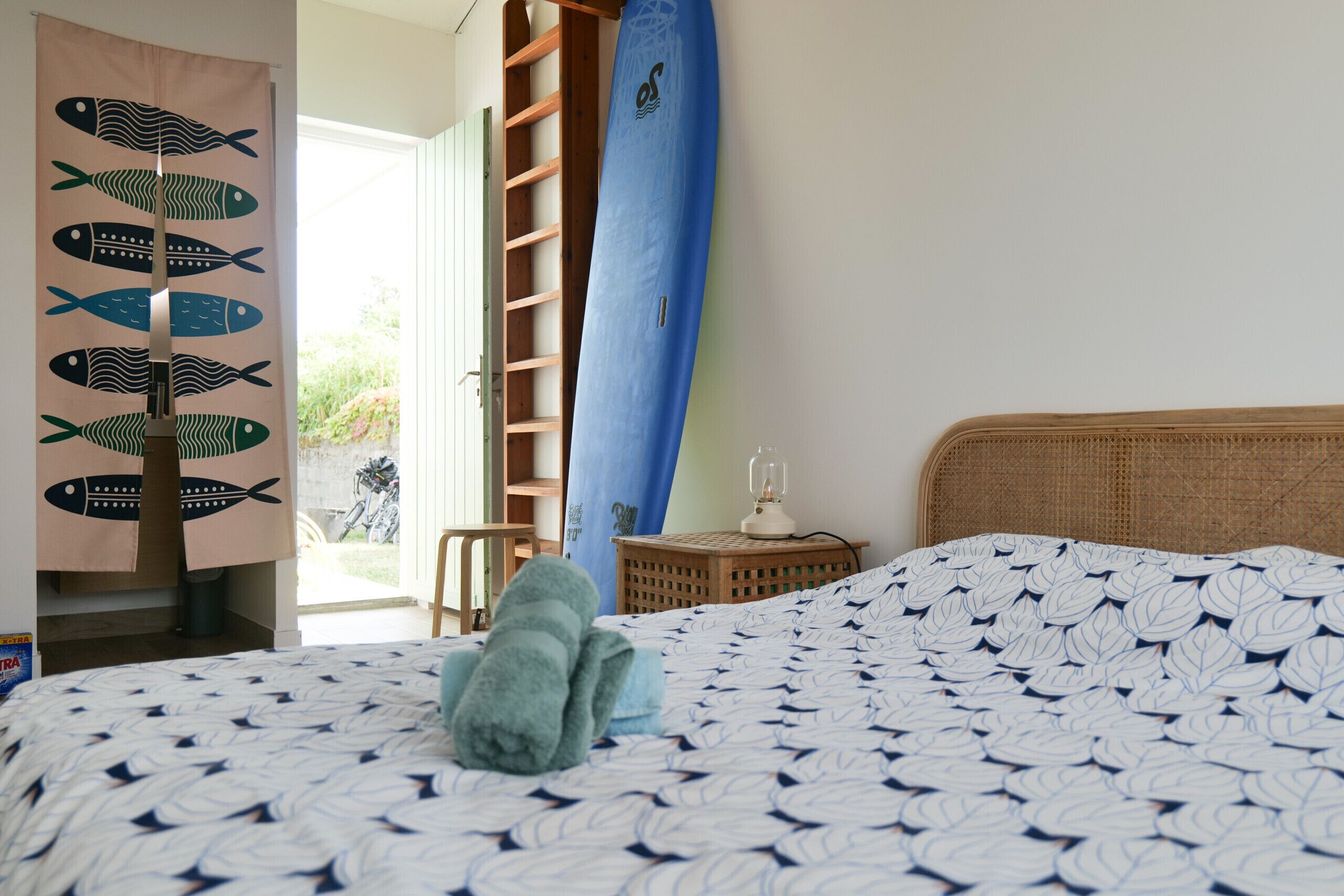 4 bedrooms, iron/ironing board, free WiFi, bed sheets