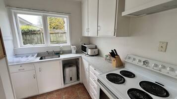 Microwave, oven, stovetop