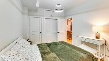 Apartment (1 Bedroom) | Interior