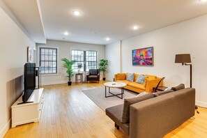 Apartment (1 Bedroom) | Front of property