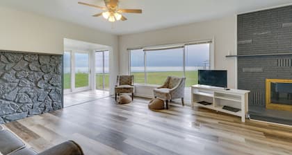 Walk to Lake St Clair - Michigan Getaway!