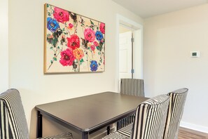 Cottage (3 Bedrooms) | Interni