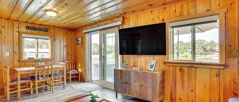 Casa (2 Bedrooms) | Interior