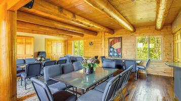 House (Multiple Bedrooms) | Interior