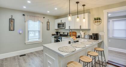 Sharon Home < 8 Mi to Gillette Stadium!