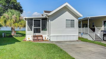 Cottage (2 Bedrooms) | Interior