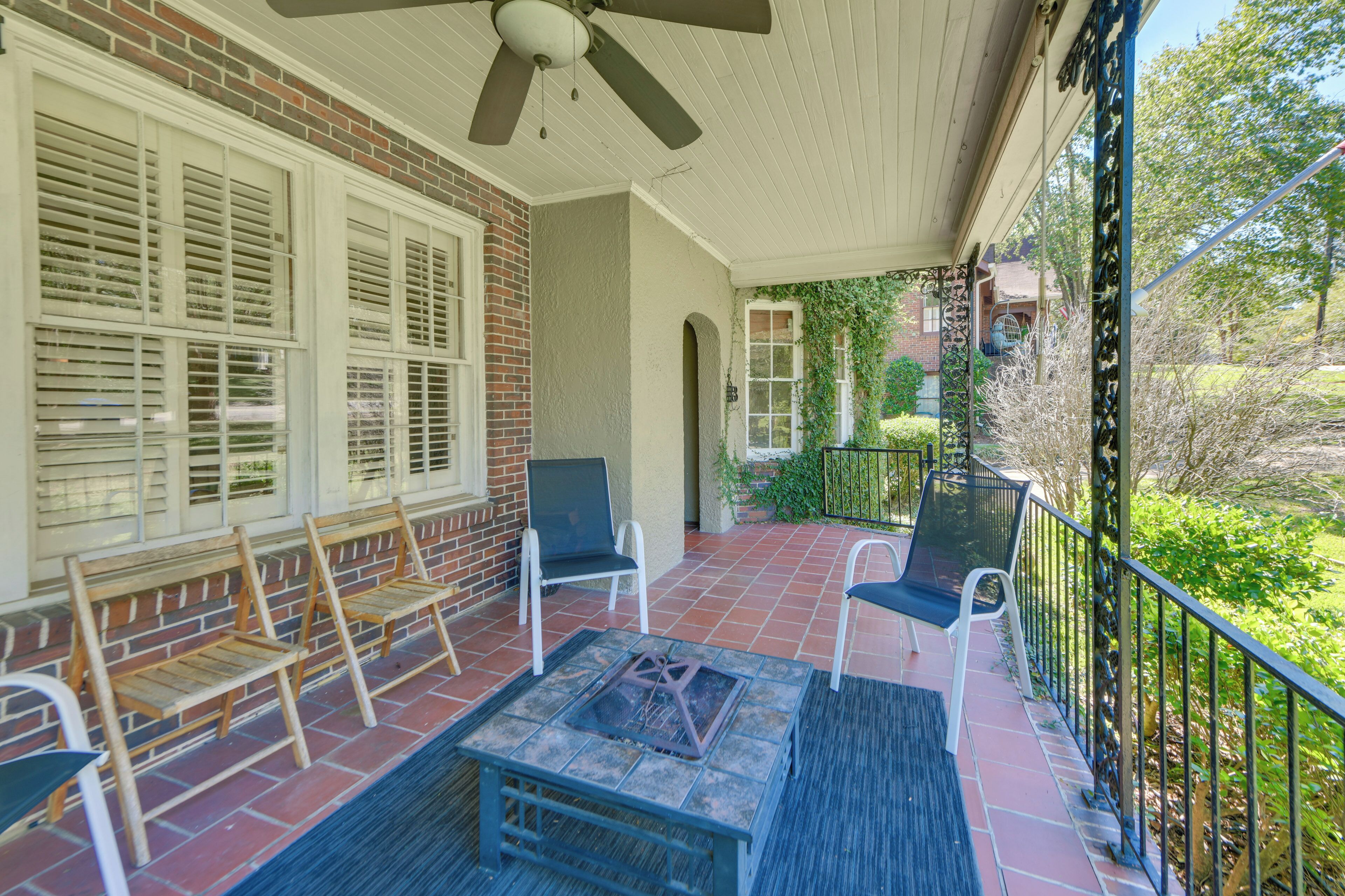 House (3 Bedrooms) | Front of property