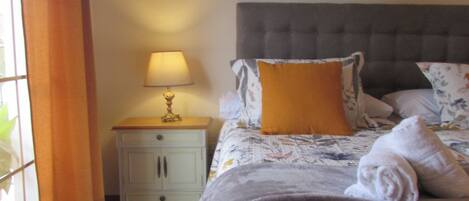 5 makuuhuonetta, silitysrauta/-lauta, vauvan matkasänky, ilmainen Wi-Fi