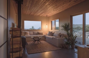 TV, fireplace, stereo, offices