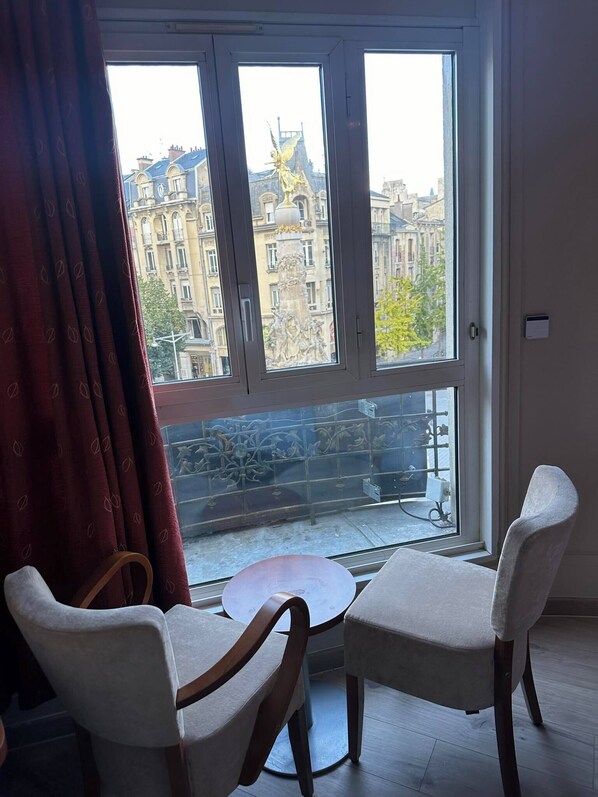 Standard Double Room, City View | Desk, laptop workspace, blackout drapes, soundproofing - HOTEL  VICTORIA  (Reims)