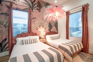 Apartment - The Green Haus Luxxe Cabana Rooftop Retreat (Houston)