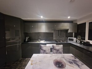 House | Private kitchen