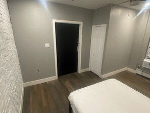 1 室のベッドルーム、WiFi、ベッドシーツ