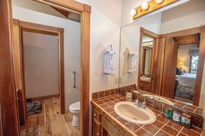 Haartrockner, Handtücher