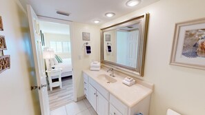 Condo, 2 Bedrooms | Bathroom