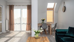 Living area - Apartamenty Sun & Snow Róża Wiatrów (Gizycko)