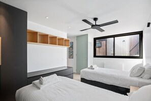 2 bedrooms