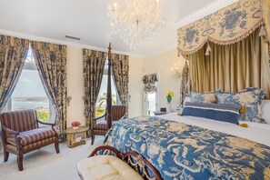 7 多间卧室、熨斗/熨衣板、免费 WiFi、床单